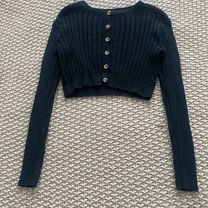 Cropped Black Button Top